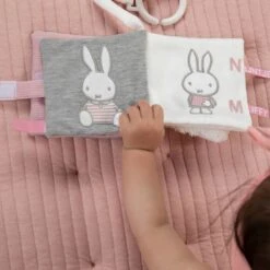 Buggyboekje Nijntje Pink Baby Rib -Prenatal 1200x1200 29