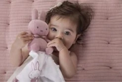 Tiamo Collection Knuffeldoekje Nijntje - Pink Baby Rib -Prenatal 1200x808