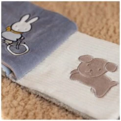 Nijntje Activiteitenboek Fluffy Pink Green -Prenatal 1463900038 3 ED0FC315200EE0EDE35334E0921B9247 3