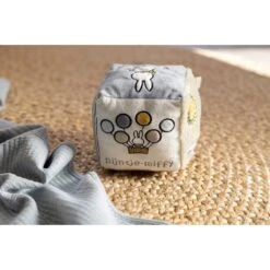 Nijntje Fluffy Activiteitenkubus + Geluid Blauw -Prenatal 8713291669277 5